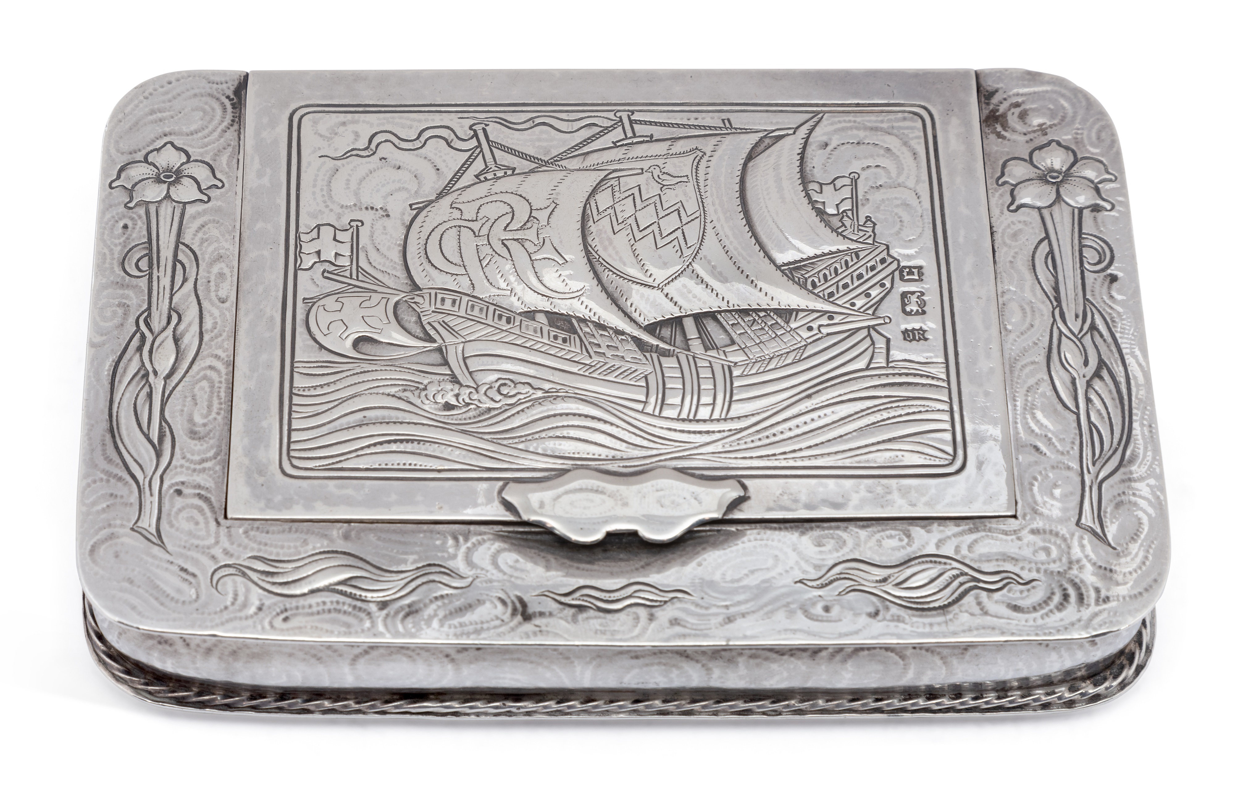 FINE ART & ANTIQUES (TIMED ONLINE)