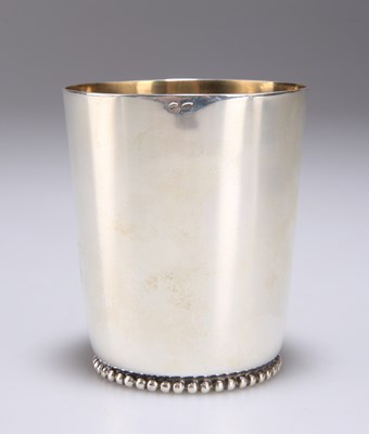 Lot 286 - A BELGIAN SILVER BEAKER