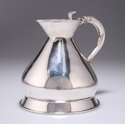 Lot 308 - A VICTORIAN SILVER HOT WATER JUG