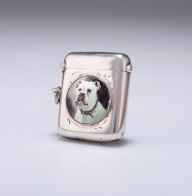 Lot 47 - A LATE VICTORIAN SILVER AND ENAMEL VESTA CASE
