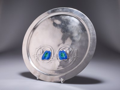 Lot 183 - A LIBERTY & CO TUDRIC PEWTER AND ENAMEL CARD TRAY, DESIGNED BY ARCHIBALD KNOX