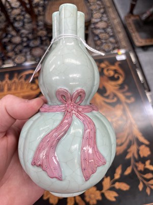 Lot 123 - A CHINESE CELADON GOURD VASE