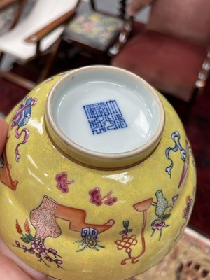 Lot 134 - A CHINESE YELLOW-GROUND BOWL