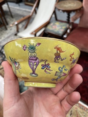 Lot 134 - A CHINESE YELLOW-GROUND BOWL