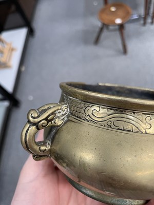 Lot 144 - A CHINESE BRONZE CENSER