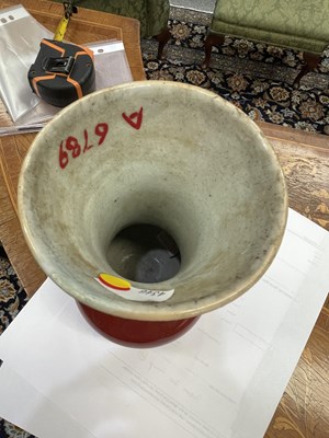 Lot 137 - A CHINESE LANGYAO SANG-DE-BOEUF VASE, QING DYNASTY
