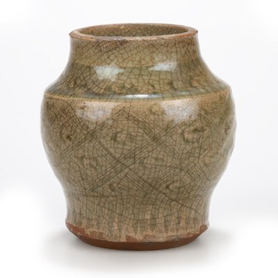 Lot 102 - A CHINESE CELADON JAR, MING DYNASTY