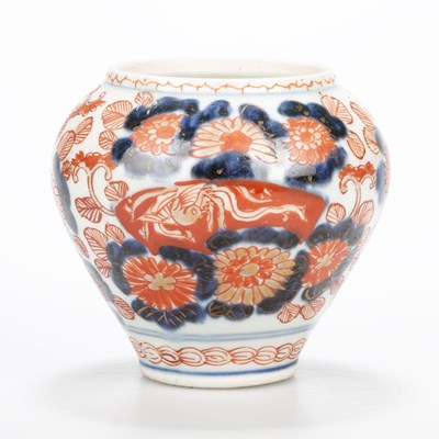 Lot 112 - A COLLECTION OF CHINESE IMARI ITEMS
