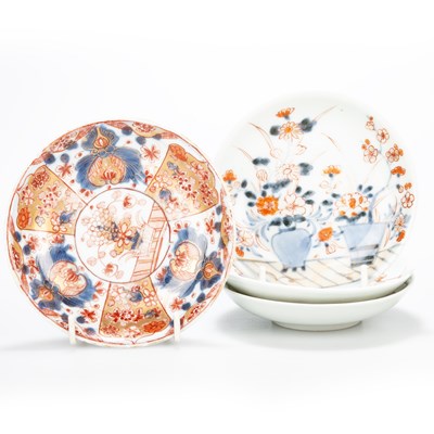 Lot 112 - A COLLECTION OF CHINESE IMARI ITEMS