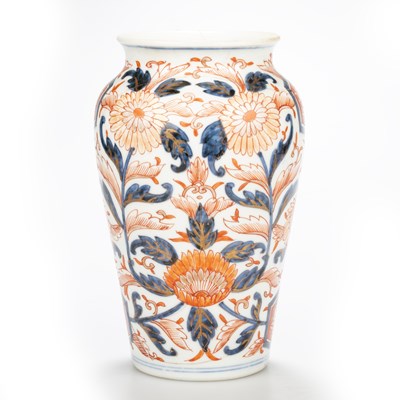 Lot 112 - A COLLECTION OF CHINESE IMARI ITEMS