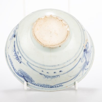 Lot 105 - AN EARLY CHINESE BLUE AND WHITE MINYAO BOWL, XUANDE/ZHENGTONG (1426-1449)