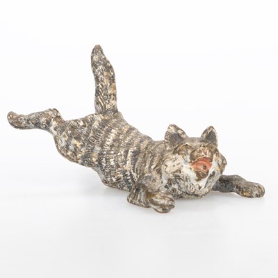 Lot 160 - TWO EARLY 20TH CENTURY COLD PAINTED BRONZE MODELS OF CATS