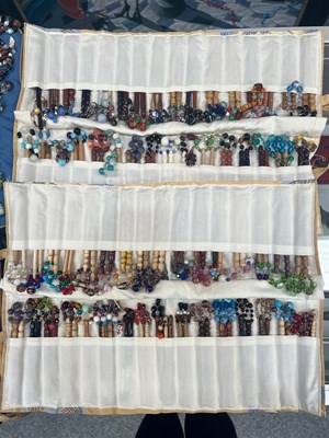 Lot 24 - A LARGE COLLECTION OF APPROXIMATELY 350 LACE BOBBINS