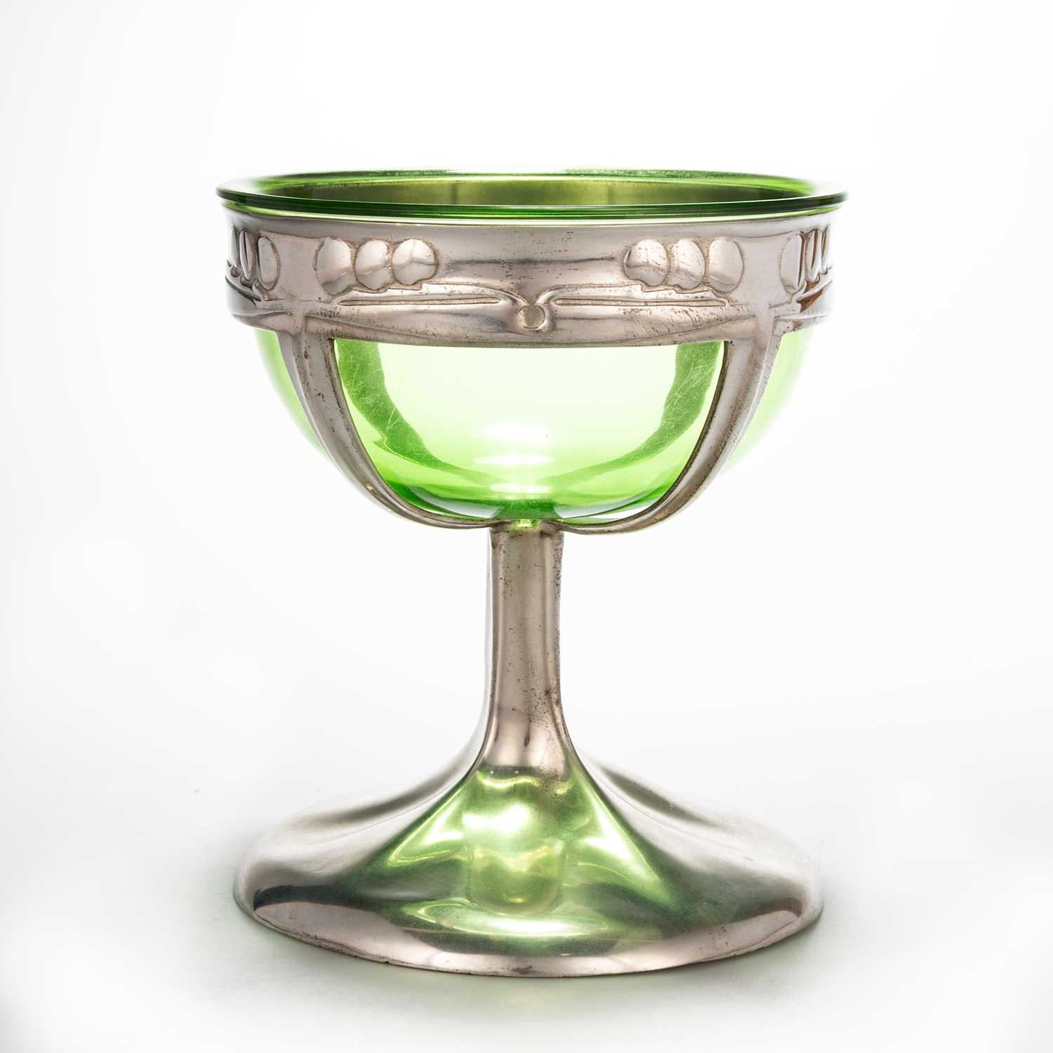 Lot 193 - ARCHIBALD KNOX (1864-1933) FOR LIBERTY & CO, A TUDRIC PEWTER FOOTED BOWL