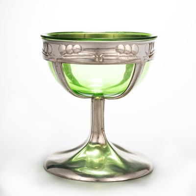 Lot 193 - ARCHIBALD KNOX (1864-1933) FOR LIBERTY & CO, A TUDRIC PEWTER FOOTED BOWL