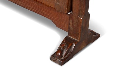 Lot 746 - ROBERT THOMPSON OF KILBURN, AN EARLY MOUSEMAN OAK DRESSING TABLE MIRROR, CIRCA 1930-40