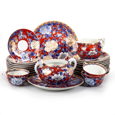 Lot 72 - A JAPANESE FUKAGAWA PARTIAL TEA SERVICE, CIRCA 1900-20