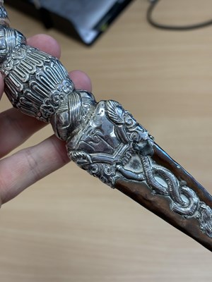 Lot 306 - A TIBETAN SILVER-MOUNTED PHURBA