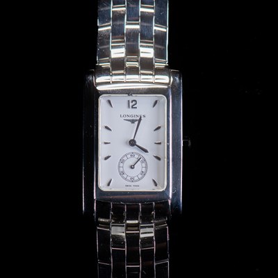 Lot 486 - A GENTS STEEL LONGINES DOLCE VITA BRACELET WATCH