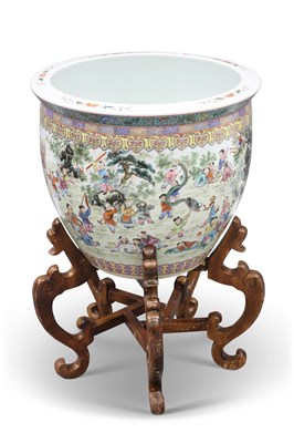 Lot 93 - A LARGE CHINESE FAMILLE ROSE FISH BOWL ON STAND