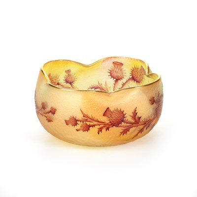 Lot 24 - A DAUM NANCY CAMEO GLASS BOWL, CIRCA 1900