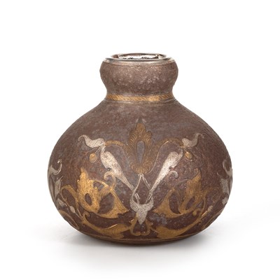Lot 13 - AN ART NOUVEAU GLASS VASE, POSSIBLY AMERICAN