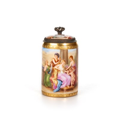 Lot 49 - A VIENNA CLARET-GROUND GILT-METAL MOUNTED LIDDED TANKARD, CIRCA 1880