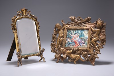 Lot 58 - A FRENCH BRONZE-FRAMED PAINTED PORCELAIN PLAQUE, CIRCA 1900