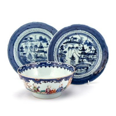Lot 142 - A CHINESE PORCELAIN BOWL, LATE 18TH CENTURY