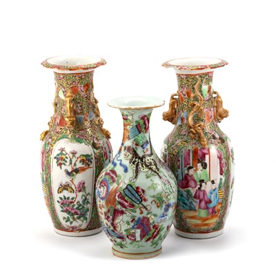 Lot 129 - A PAIR OF CANTONESE FAMILLE ROSE VASES, 19TH CENTURY