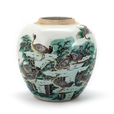 Lot 139 - A CHINESE FAMILLE VERTE GINGER JAR