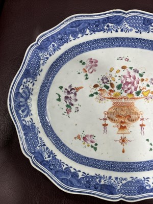 Lot 141 - A CHINESE FAMILLE ROSE MEAT DISH, QIANLONG PERIOD, CIRCA 1760