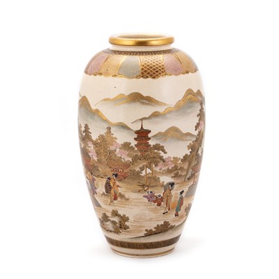 Lot 118 - A LARGE JAPANESE SATSUMA VASE, BY SHOZAN, MEIJI PERIOD (1868-1912)