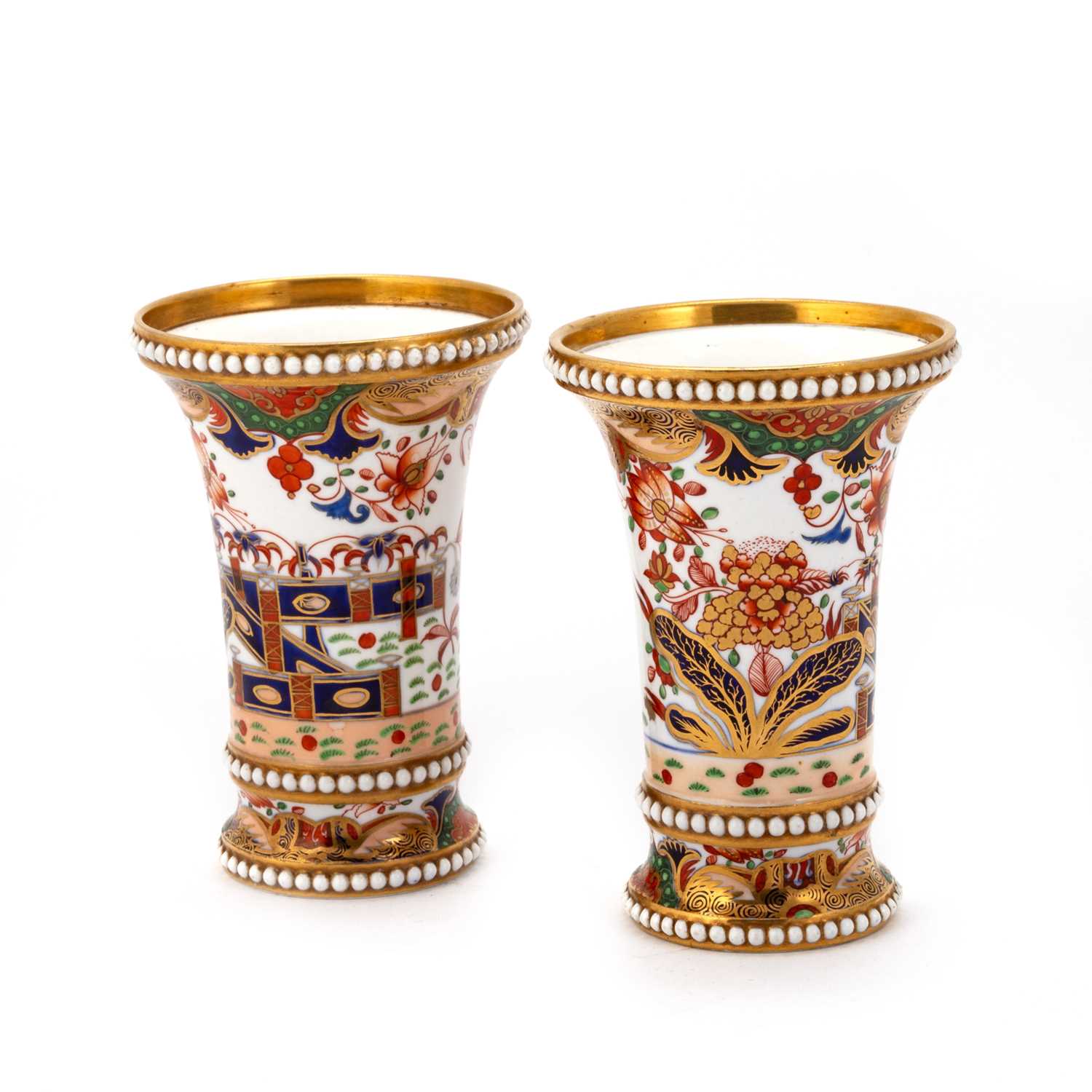 Lot 47 - A PAIR OF SPODE BEADED MATCH POTS, CIRCA 1820