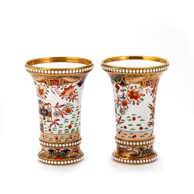 Lot 47 - A PAIR OF SPODE BEADED MATCH POTS, CIRCA 1820