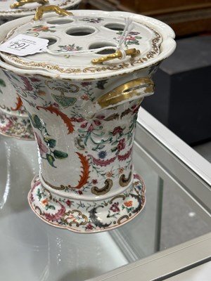 Lot 150 - A PAIR OF CHINESE PORCELAIN BOUGH POTS AND COVERS, CIRCA 1760, QIANLONG PERIOD