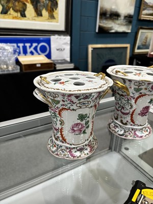 Lot 150 - A PAIR OF CHINESE PORCELAIN BOUGH POTS AND COVERS, CIRCA 1760, QIANLONG PERIOD