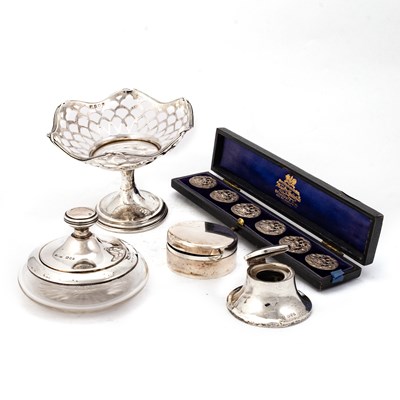 Lot 277 - A MIXED GROUP OF SILVER