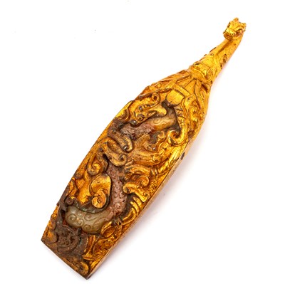 Lot 221 - A CHINESE GILT-BRONZE AND JADE BELT HOOK