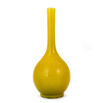 Lot 164 - A CHINESE YELLOW GROUND BOTTLE VASE