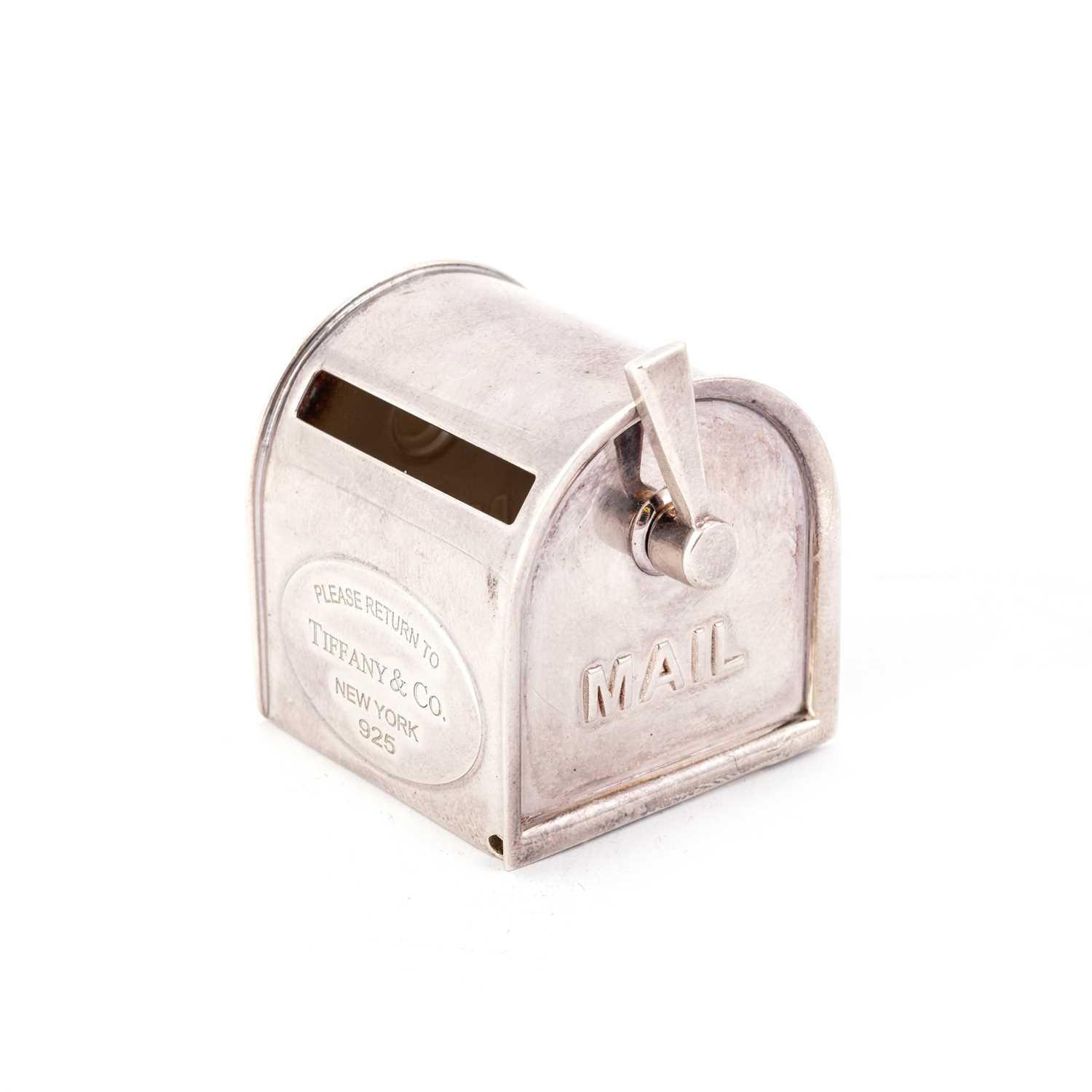 Lot 309 - TIFFANY & CO: A STERLING SILVER NOVELTY STAMP BOX