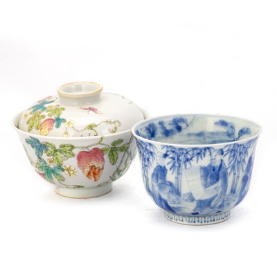Lot 115 - A CHINESE FAMILLE ROSE 'BITTER MELON' BOWL AND COVER
