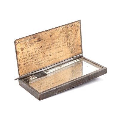 Lot 10 - A WW1 P13 BAYONET WITH A 'VIGILANT' PERISCOPE TRENCH MIRROR