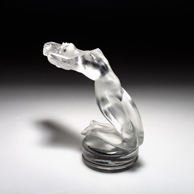 Lot 30 - RENÉ LALIQUE (FRENCH, 1860-1945), A 'CHRYSIS' CAR MASCOT, DESIGNED 1931