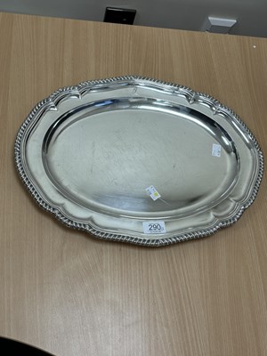 Lot 290 - A PAIR OF GEORGE III SILVER MEAT DISHES