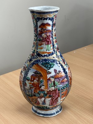 Lot 129 - A PAIR OF 18TH CENTURY CHINESE MANDARIN PATTERN VASES