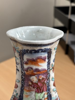 Lot 129 - A PAIR OF 18TH CENTURY CHINESE MANDARIN PATTERN VASES