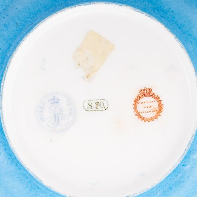 Lot 39 - A SÈVRES STYLE 'CHÂTEAU DES TUILERIES' FLUTED SAUCER DISH, 19TH CENTURY