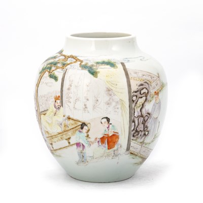 Lot 149 - A CHINESE FAMILLE ROSE VASE