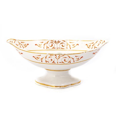 Lot 75 - AN ENGLISH BOTANICAL PEDESTAL BOWL, PAINTED IN THE MANNER OF WILLIAM 'QUAKER' PEGG